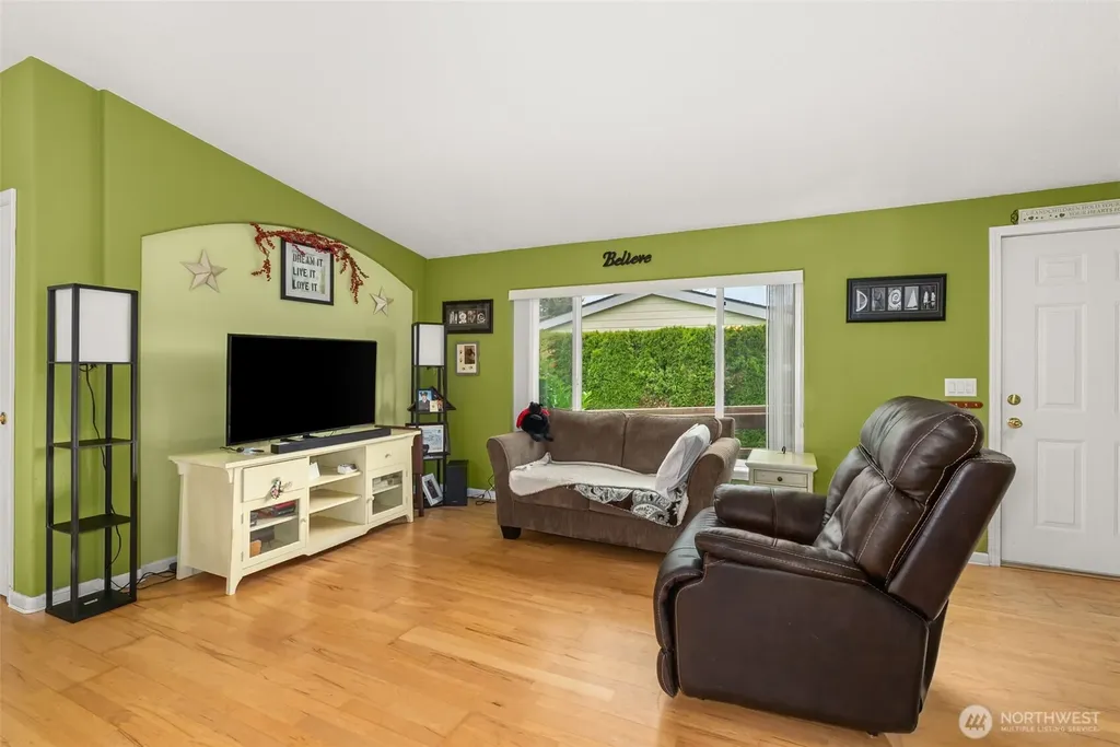 5252 52nd Lane SE Lacey WA 98503