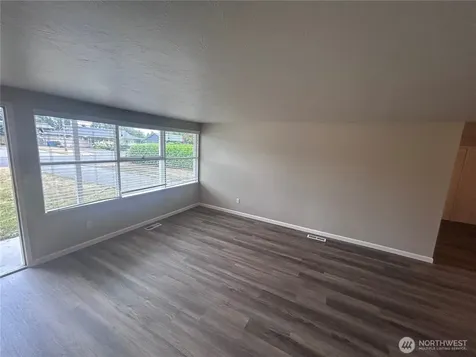 8606 Haviland Avenue SW Lakewood WA 98498
