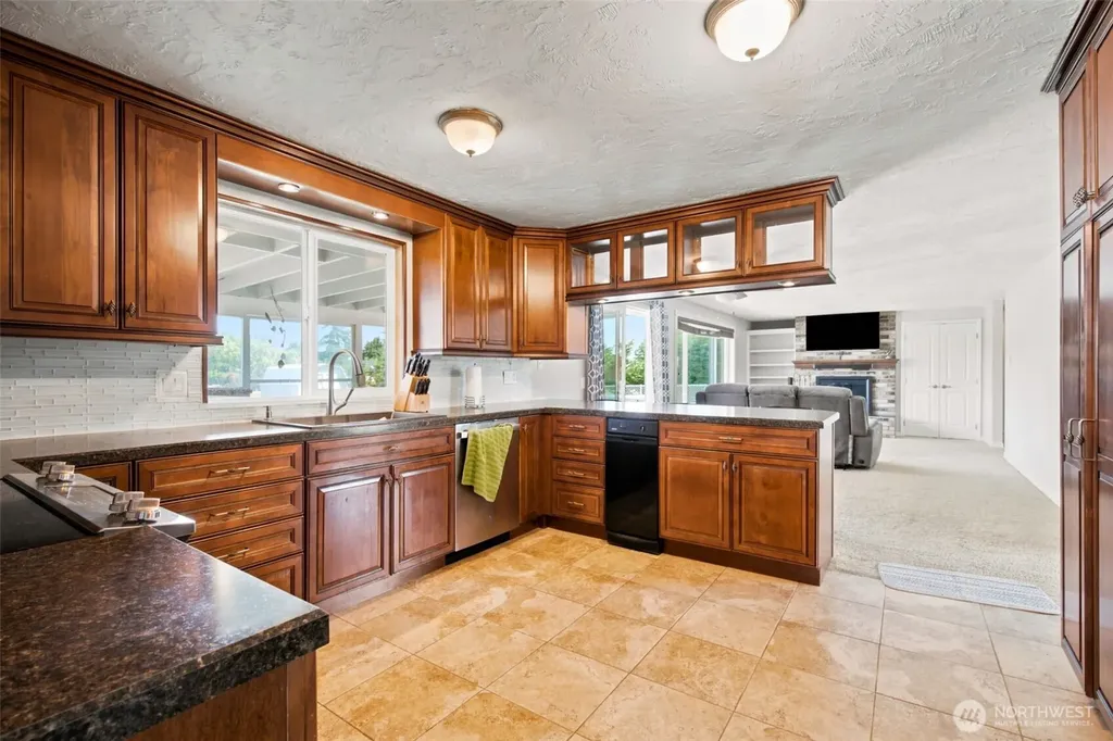 361 E Anderson Road Sequim WA 98382