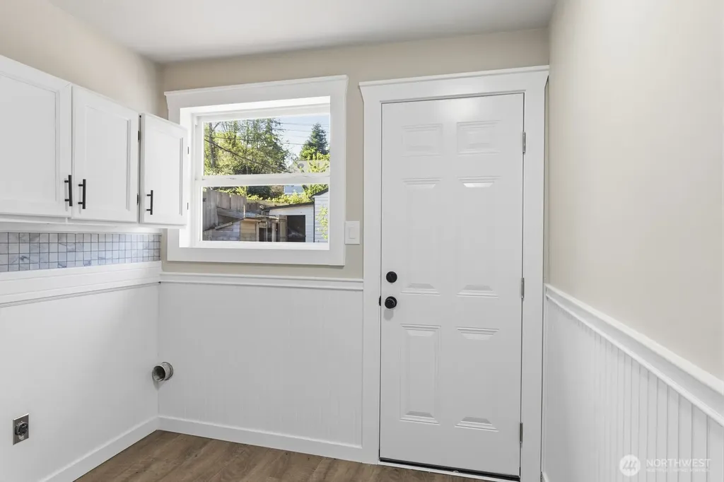 1836 E Fairbanks Street Tacoma WA 98404