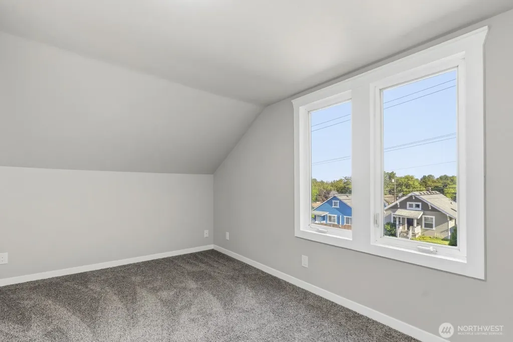 1836 E Fairbanks Street Tacoma WA 98404