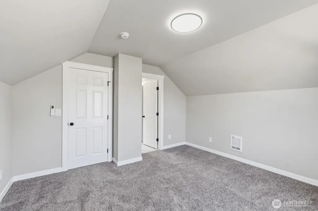 1836 E Fairbanks Street Tacoma WA 98404