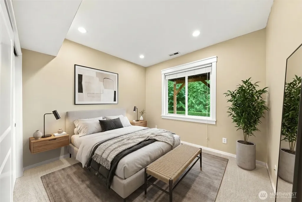451 211th Avenue NE Sammamish WA 98074
