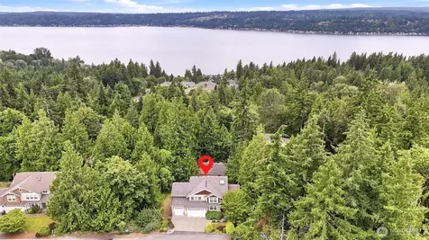 451 211th Avenue NE Sammamish WA 98074