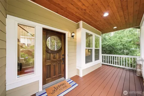 451 211th Avenue NE Sammamish WA 98074