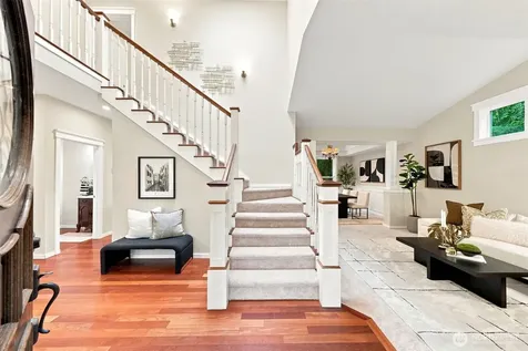 451 211th Avenue NE Sammamish WA 98074