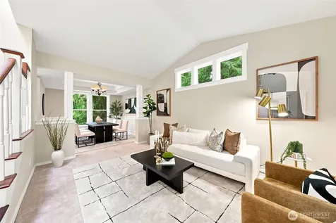 451 211th Avenue NE Sammamish WA 98074
