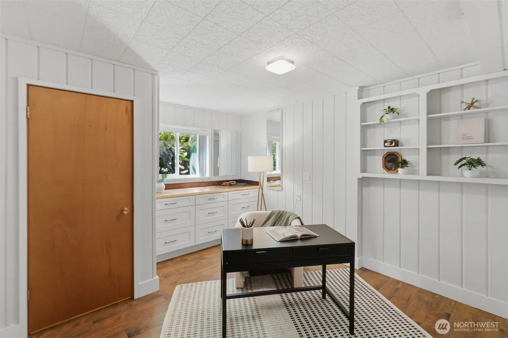 8125 Bayridge Avenue Gig Harbor WA 98332
