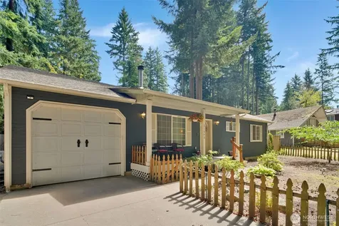 21640 N Clear Lake Blvd SE Yelm WA 98597