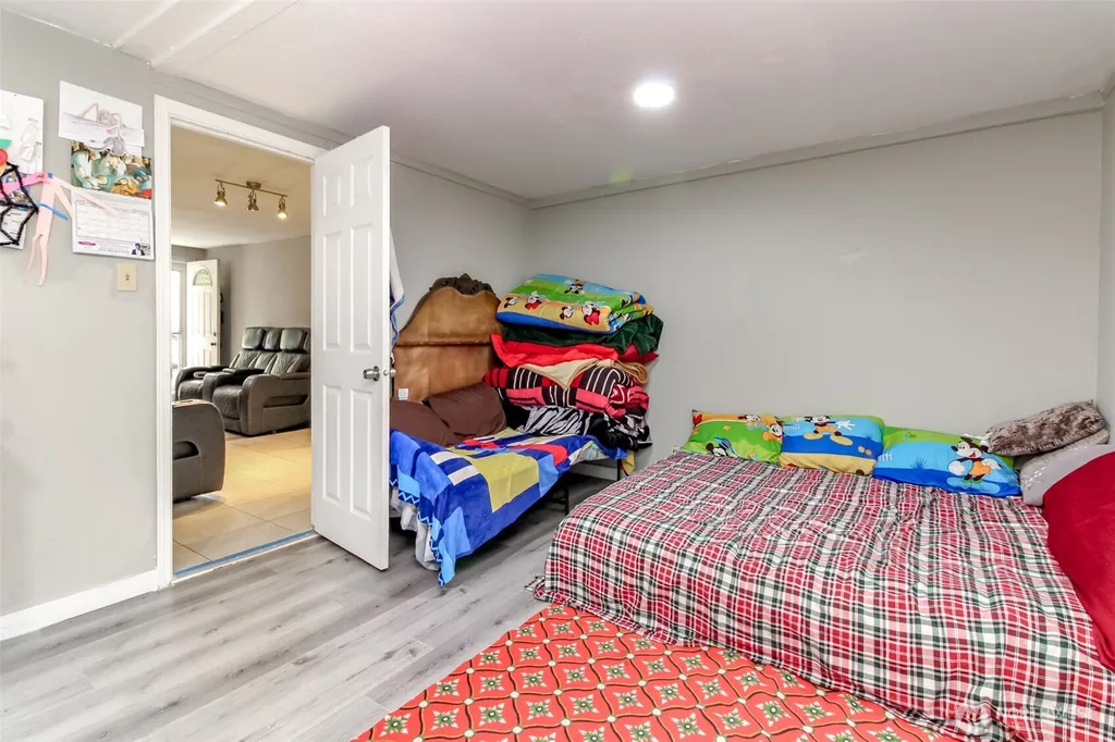1826 G Street SE Auburn WA 98002