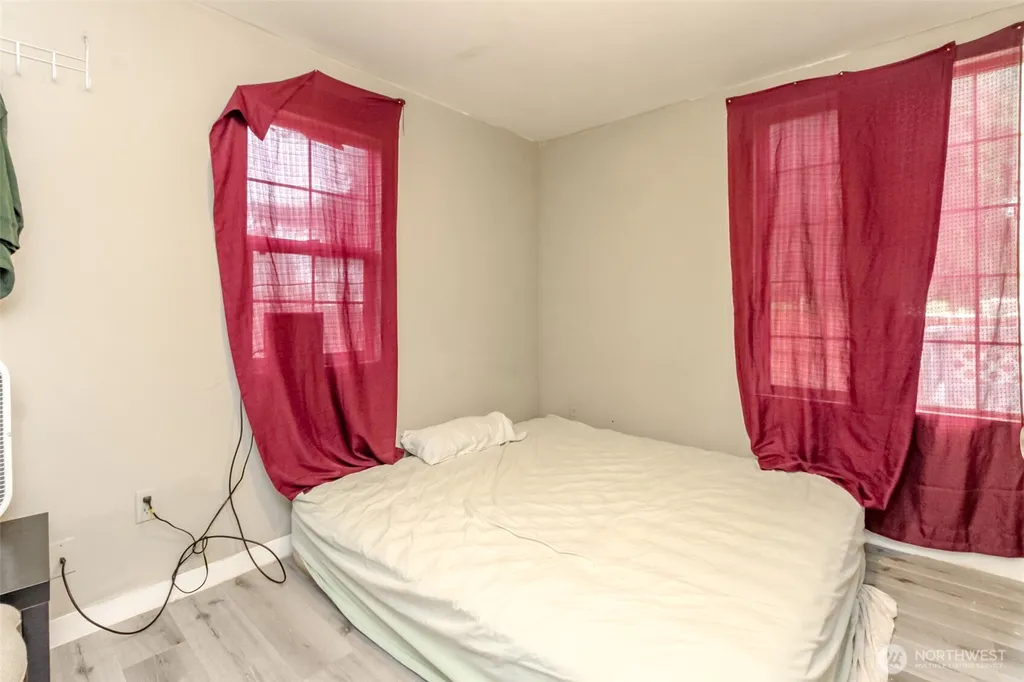 1826 G Street SE Auburn WA 98002