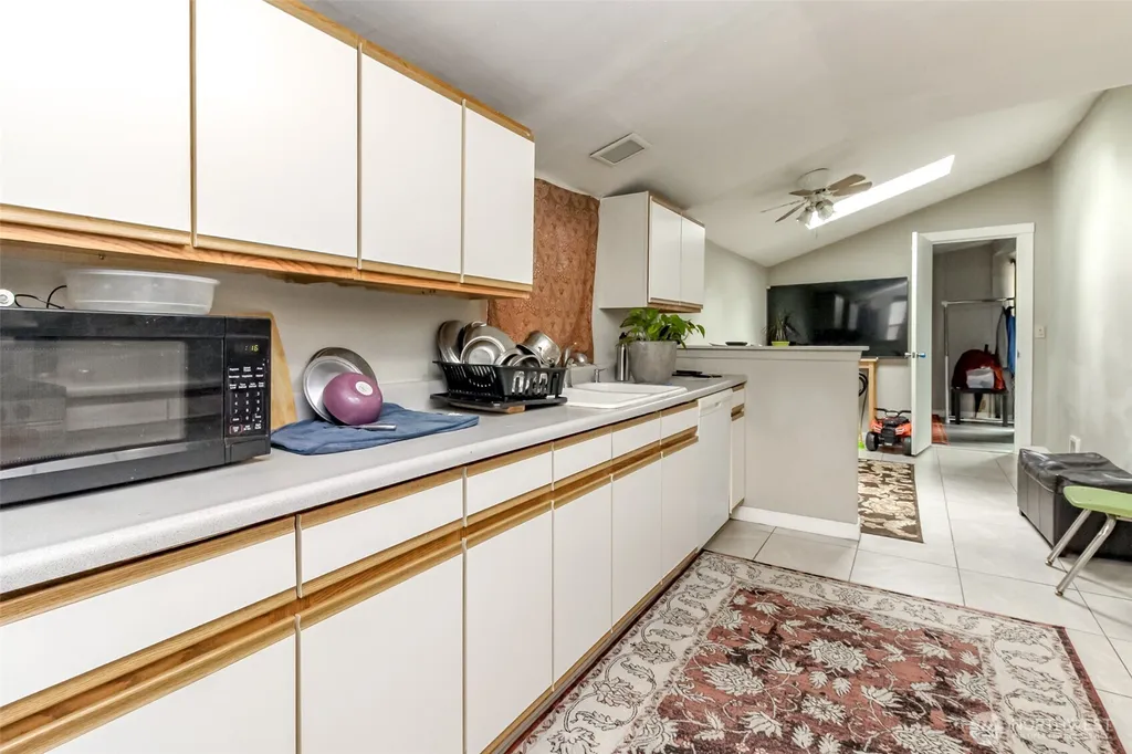 1826 G Street SE Auburn WA 98002