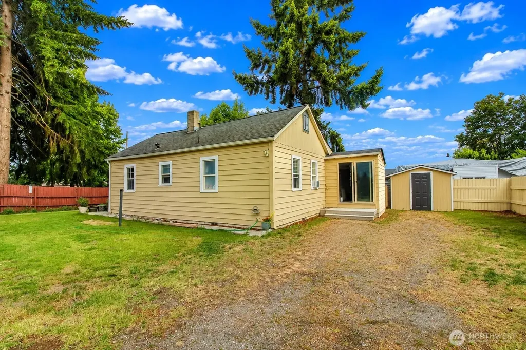 1826 G Street SE Auburn WA 98002