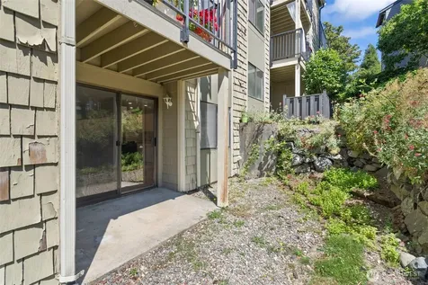 2020 Grant Avenue S Renton WA 98055