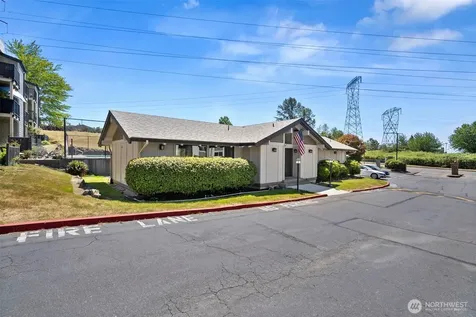 2020 Grant Avenue S Renton WA 98055