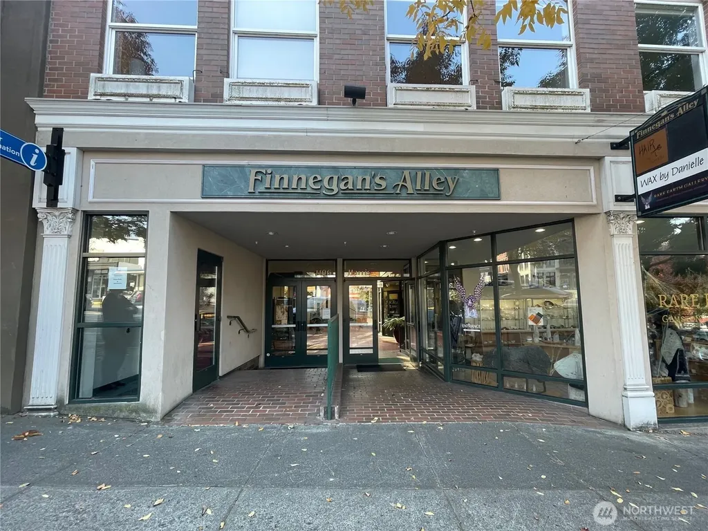 1106 Harris Avenue Bellingham WA 98225