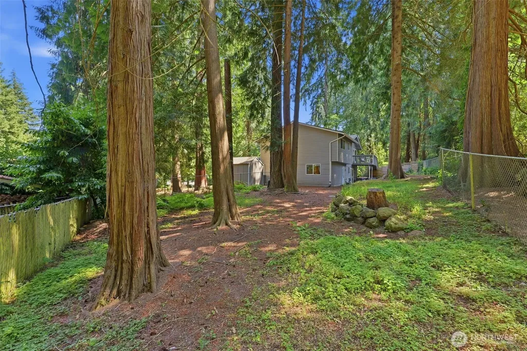 4541 82nd Place NW Silverdale WA 98383