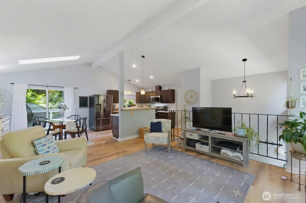 4541 82nd Place NW Silverdale WA 98383