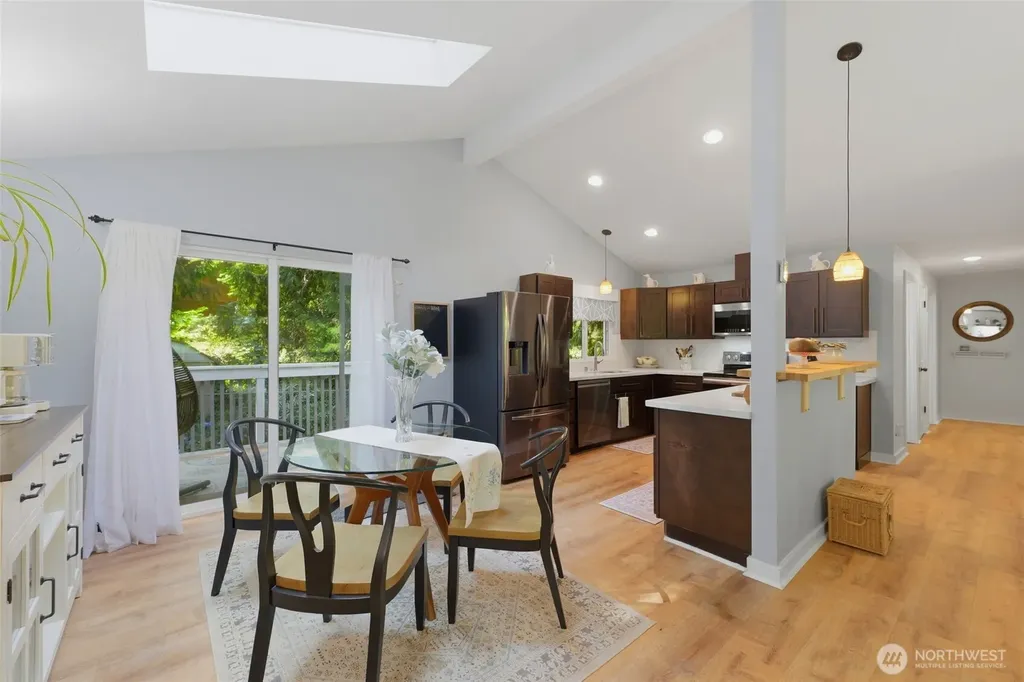 4541 82nd Place NW Silverdale WA 98383