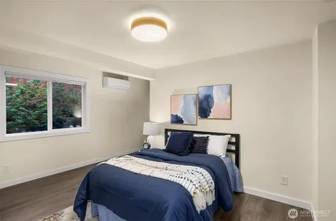 2137 N 128th Street Seattle WA 98133