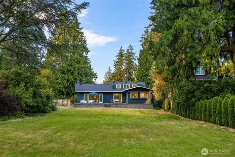2137 N 128th Street Seattle WA 98133