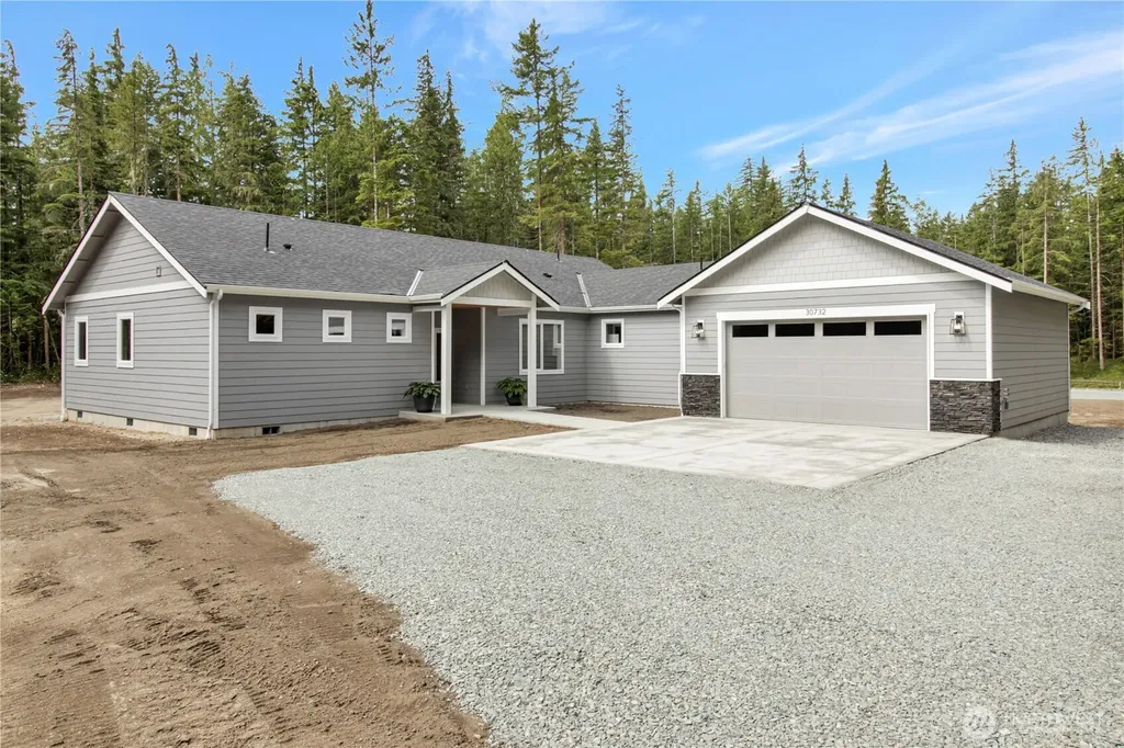 30732 419th Avenue NE Arlington WA 98223
