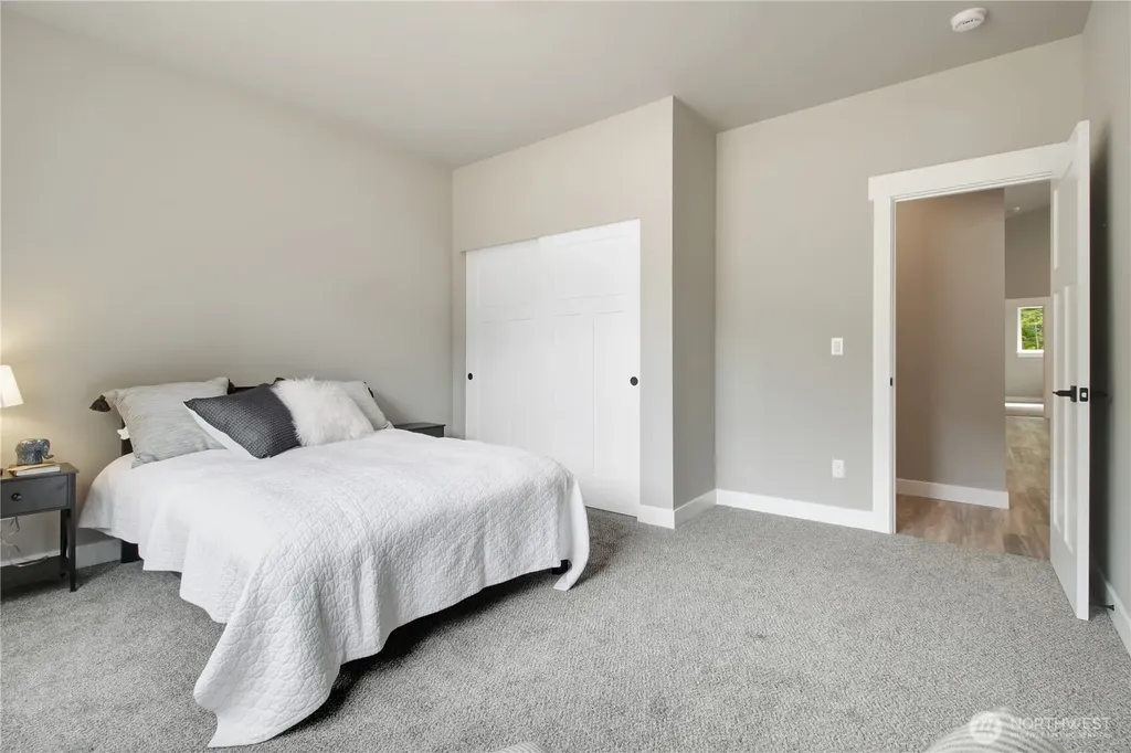 30732 419th Avenue NE Arlington WA 98223