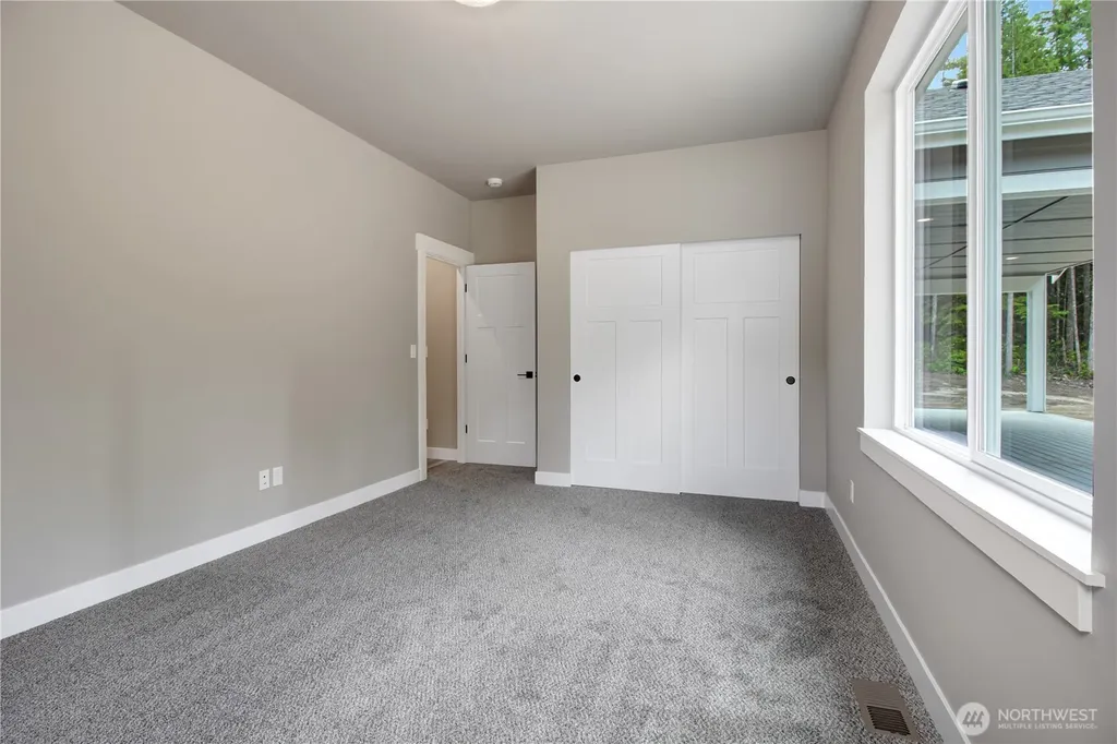 30732 419th Avenue NE Arlington WA 98223
