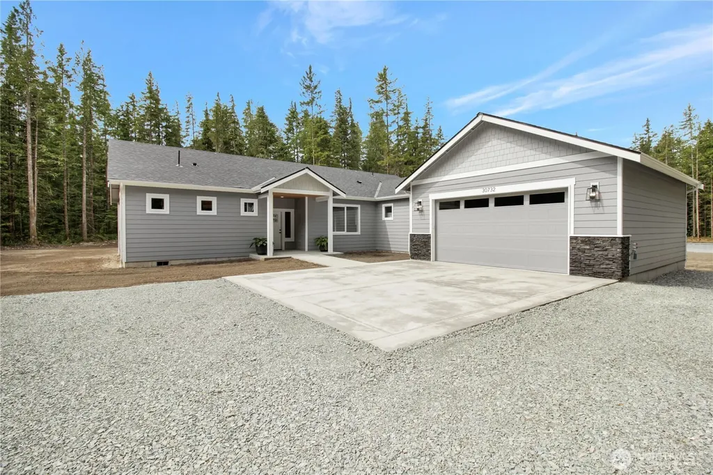 30732 419th Avenue NE Arlington WA 98223