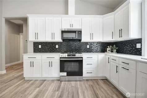 30732 419th Avenue NE Arlington WA 98223