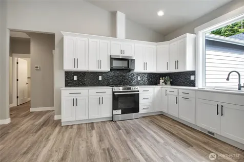 30732 419th Avenue NE Arlington WA 98223