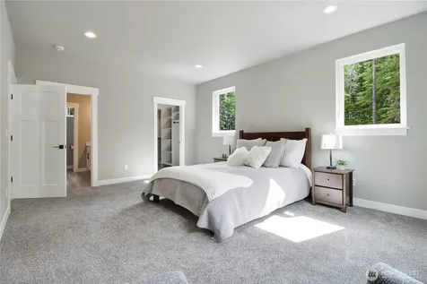 30732 419th Avenue NE Arlington WA 98223