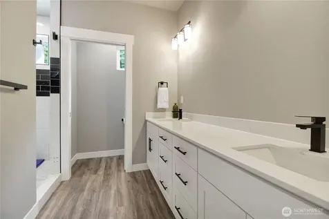 30732 419th Avenue NE Arlington WA 98223