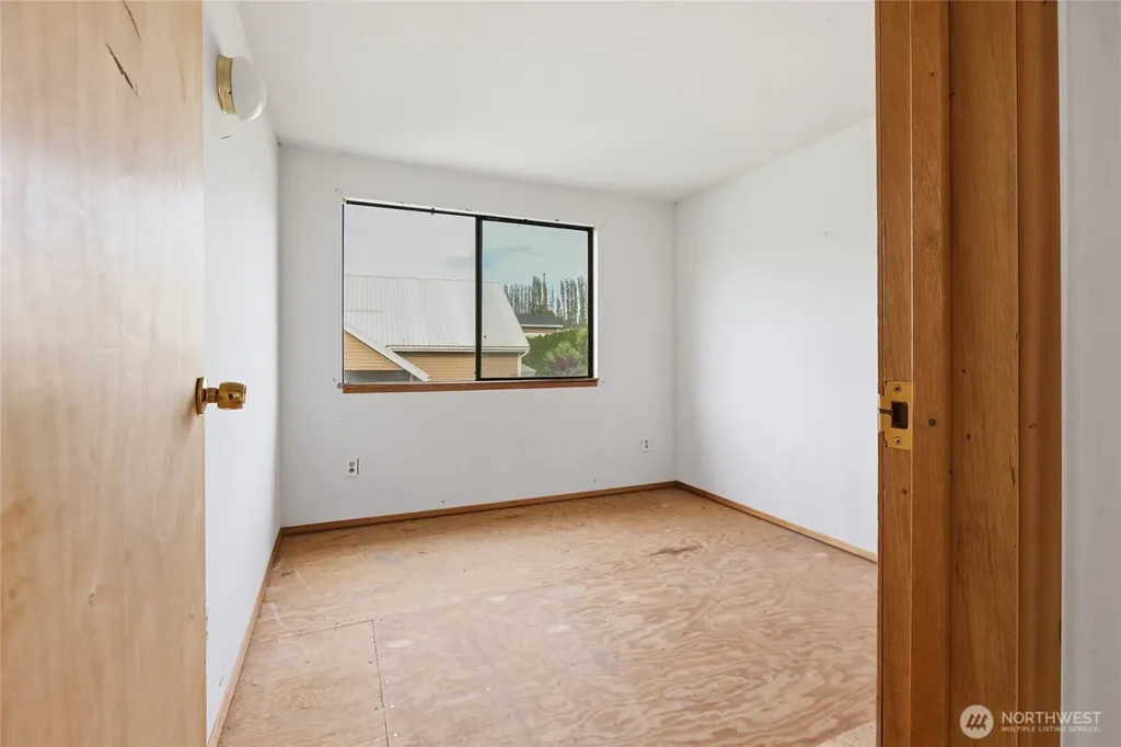 513 Riverview Drive Orondo WA 98843