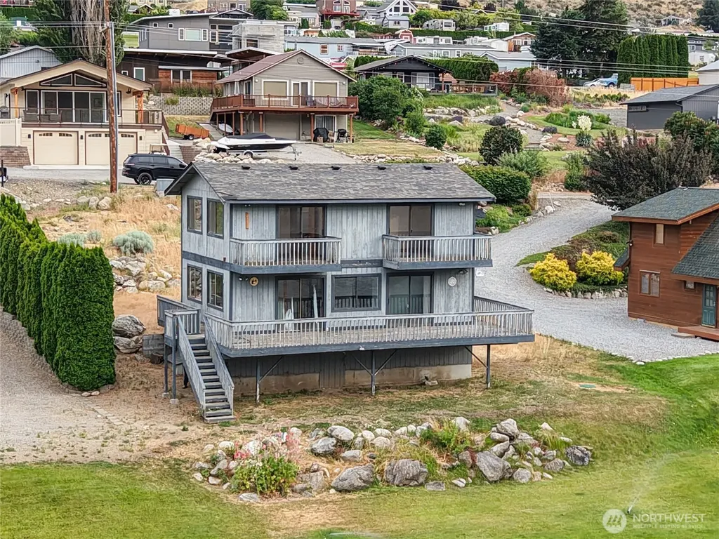 513 Riverview Drive Orondo WA 98843