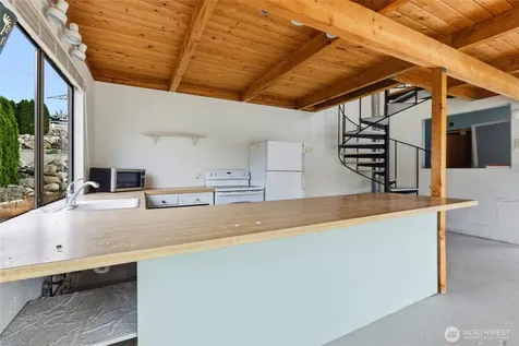 513 Riverview Drive Orondo WA 98843