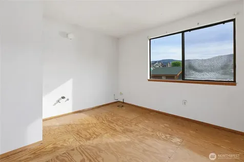513 Riverview Drive Orondo WA 98843