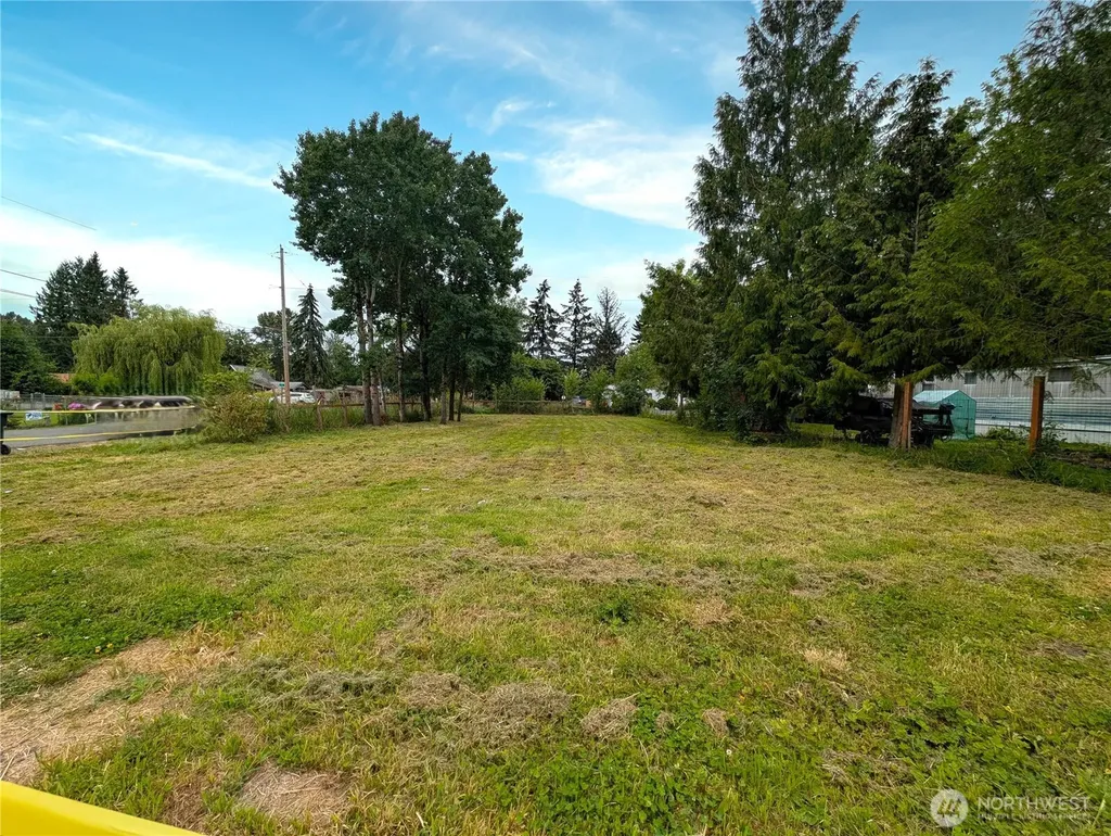 902 97th Street E Tacoma WA 98445