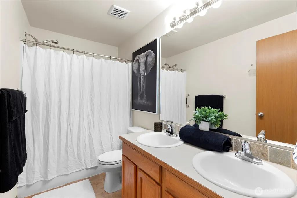 4837 Bowwood Circle NE Bremerton WA 98310