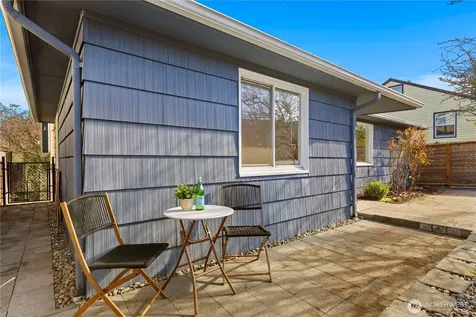 14052 Midvale Avenue N Seattle WA 98133
