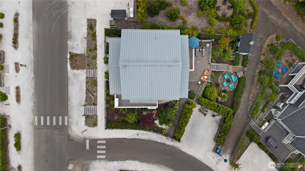 310 Compass Street Pacific Beach WA 98571