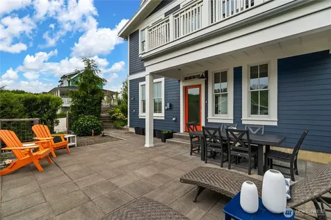 310 Compass Street Pacific Beach WA 98571