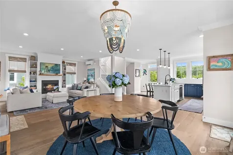 310 Compass Street Pacific Beach WA 98571