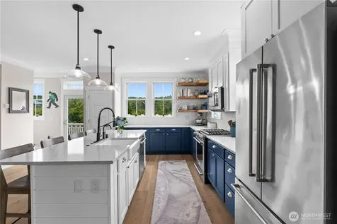 310 Compass Street Pacific Beach WA 98571