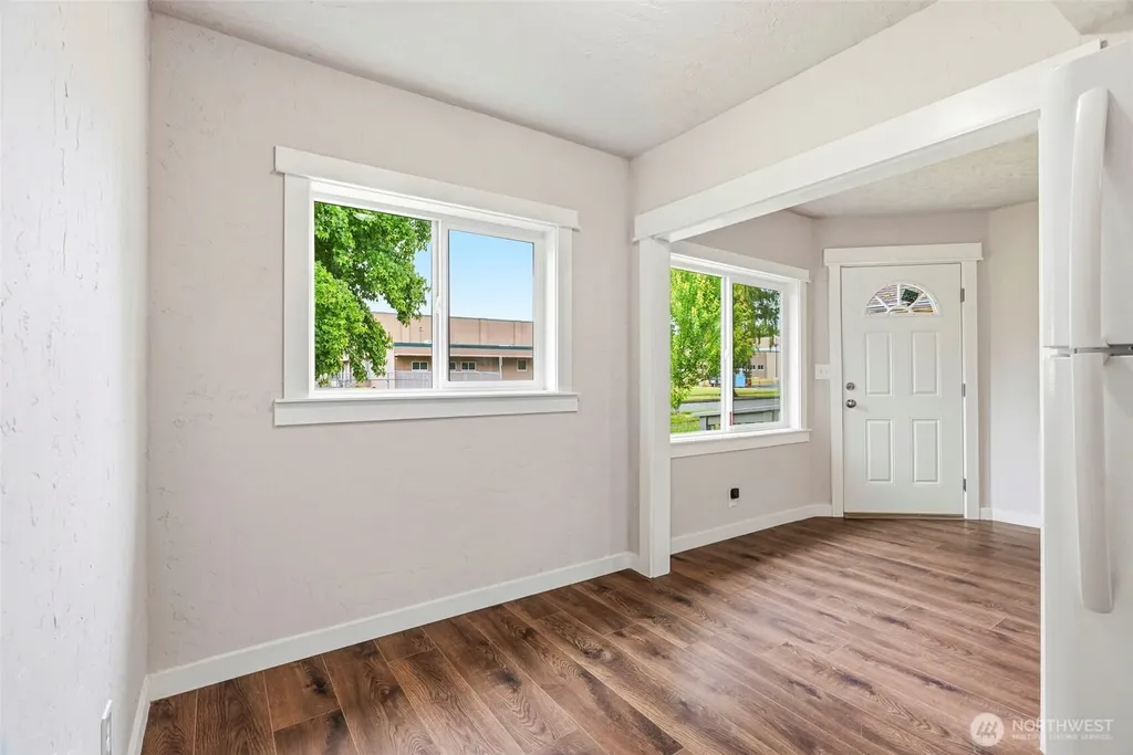 2843 Hemlock Street Longview WA 98632