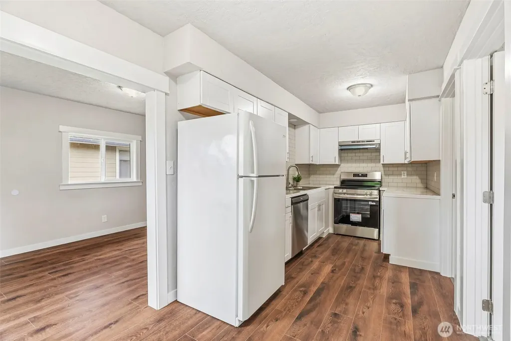 2843 Hemlock Street Longview WA 98632