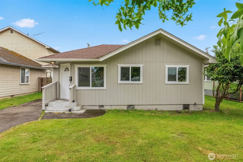 2843 Hemlock Street Longview WA 98632