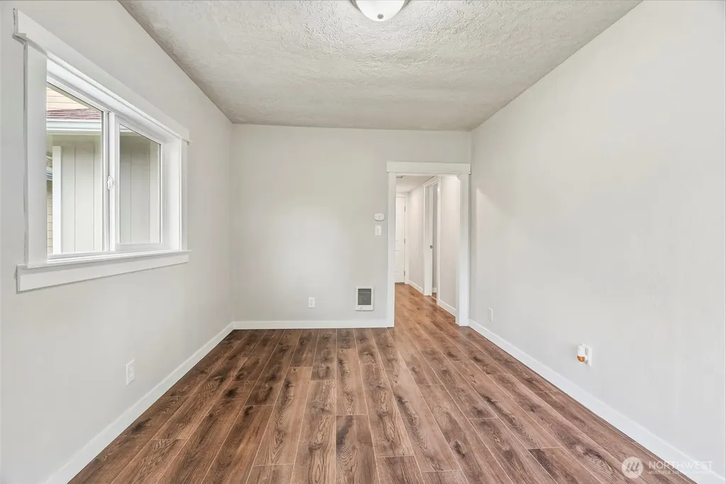 2843 Hemlock Street Longview WA 98632