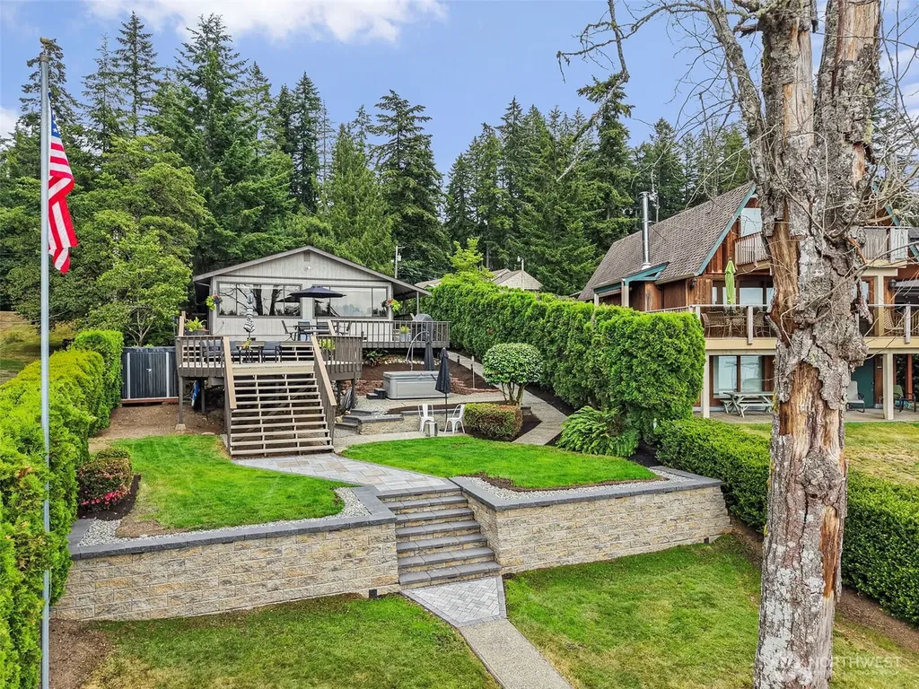 30063 232nd Place SE Black Diamond WA 98010