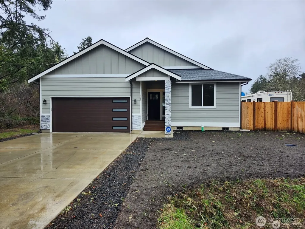 508 Makah Avenue SE Ocean Shores WA 98569